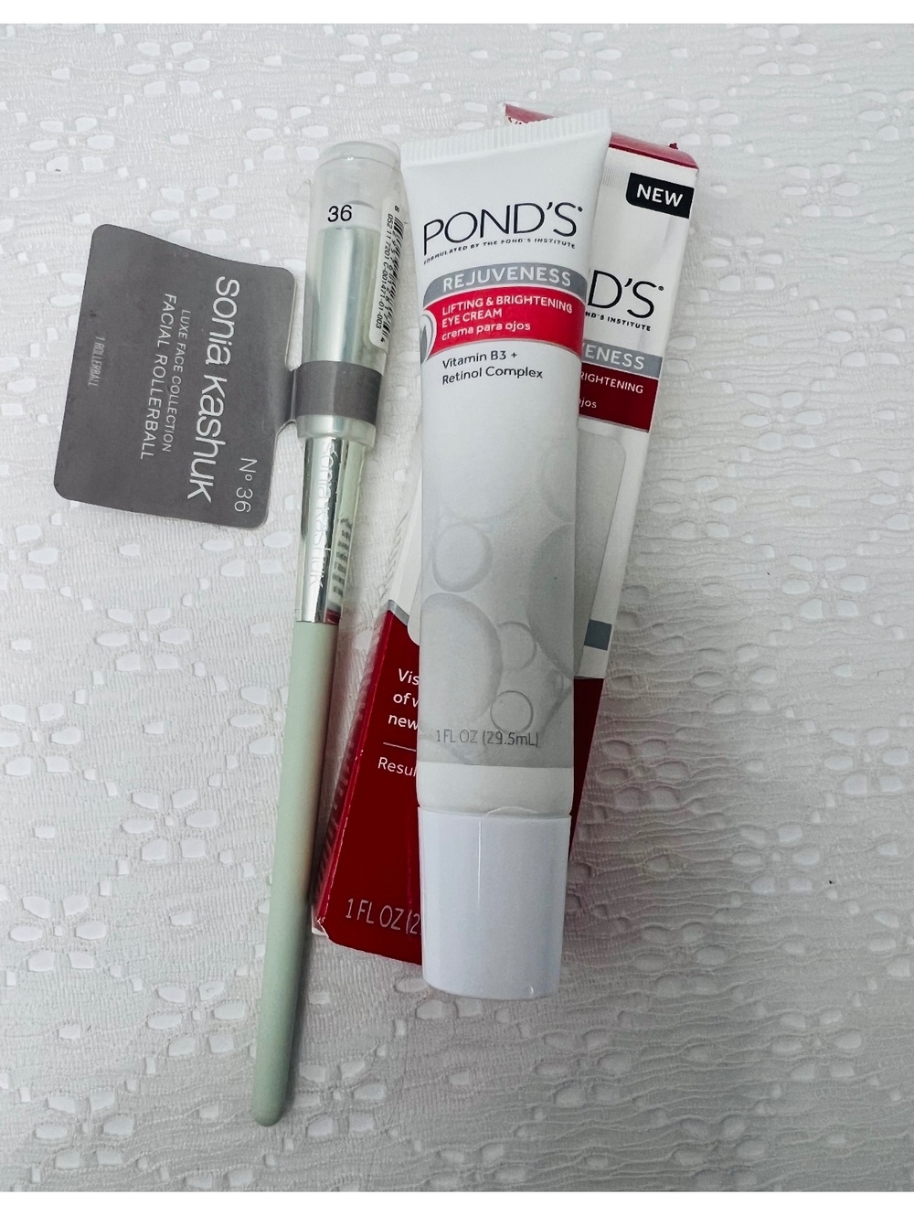 Ponds Rejuveness Eye Cream skincare  & sonia kashuk massager facial roller new